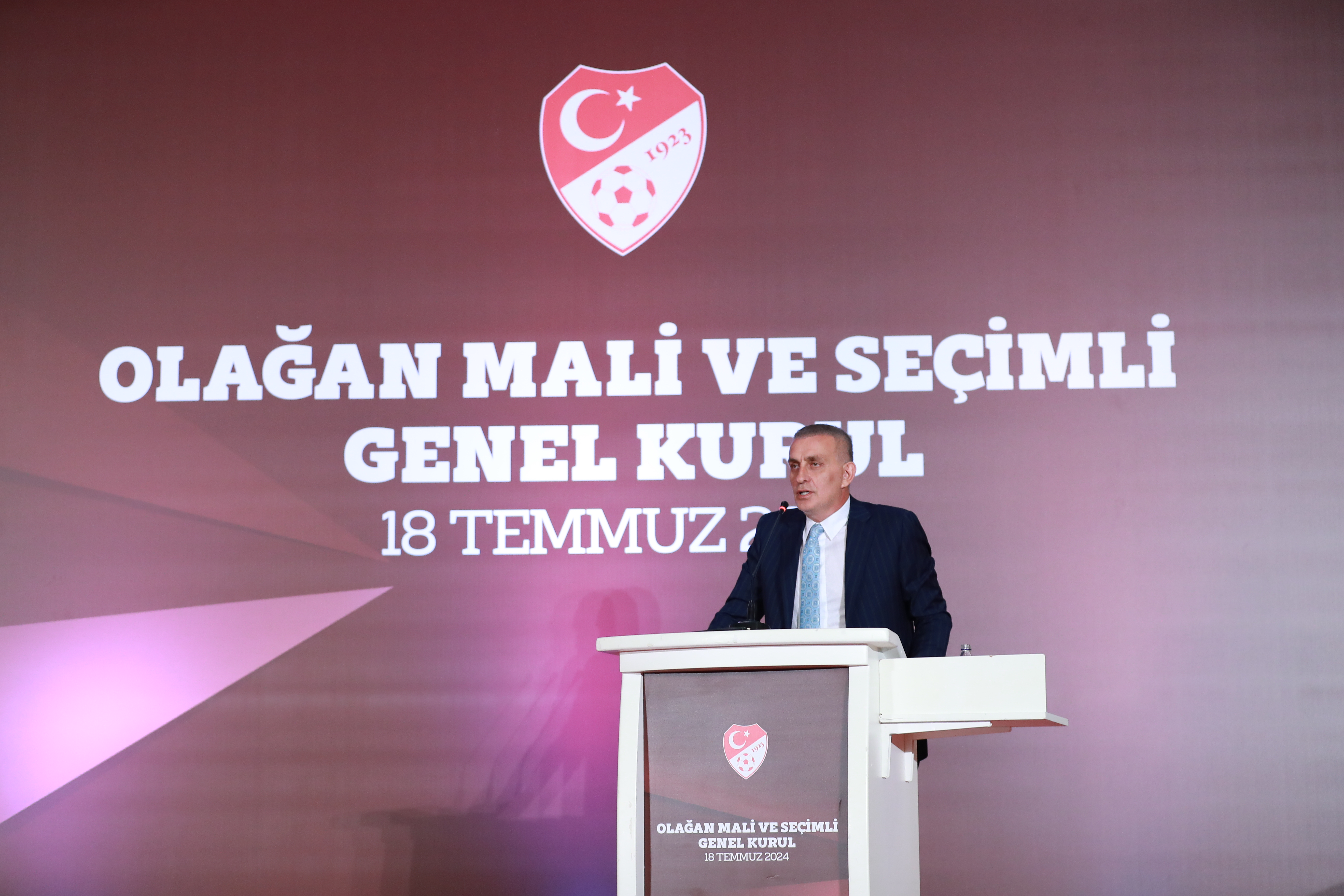 TFF Yeni Başkanı İbrahim Ethem Hacıosmanoğlu oldu